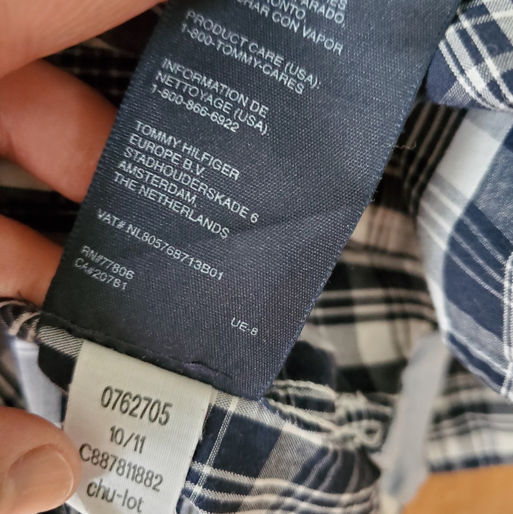 💎 Tommy Hilfiger Long-Sleeve Button-Down Shirt - Picture 5 of 6